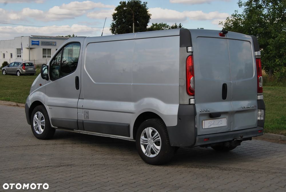 Opel Vivaro - 4