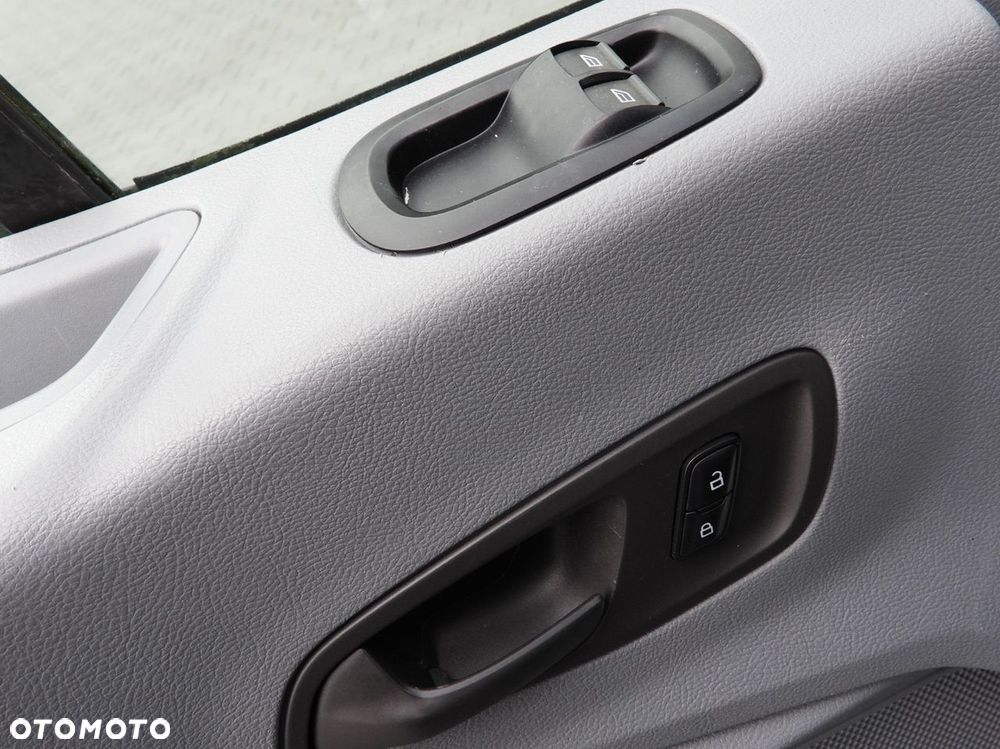 Ford TRANSIT WYWROTKA BLIŹNIACZE KOŁA  155KM - 32