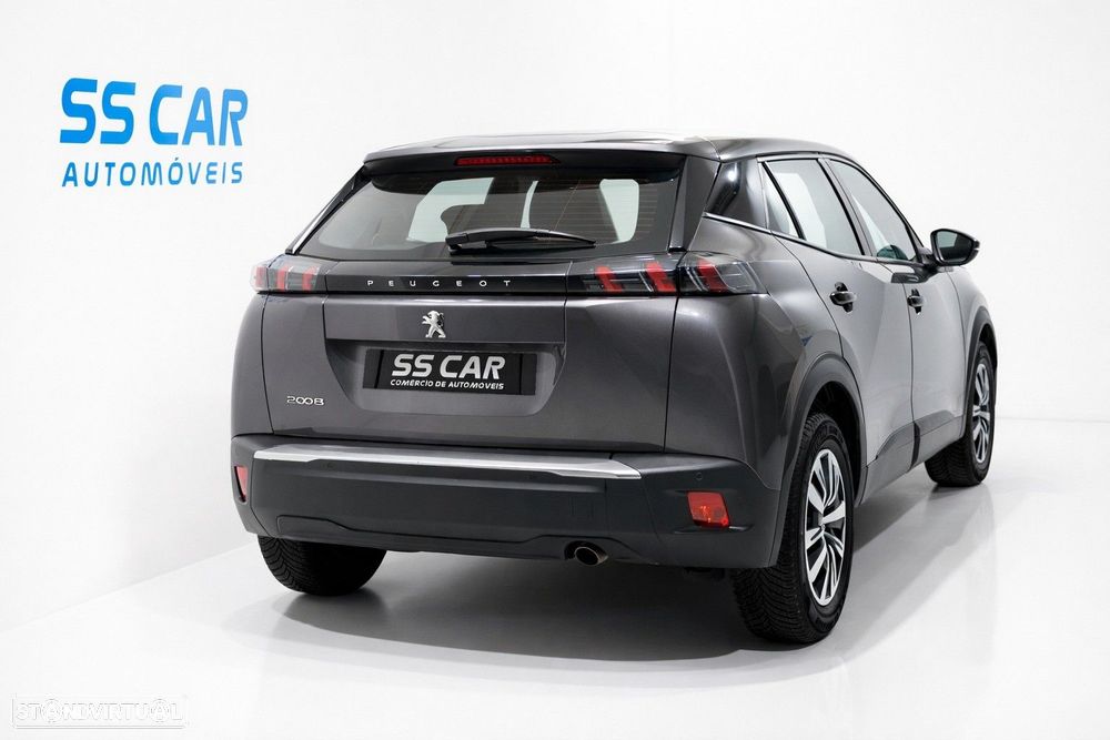 Peugeot 2008 1.2 PureTech Active Pack - 3