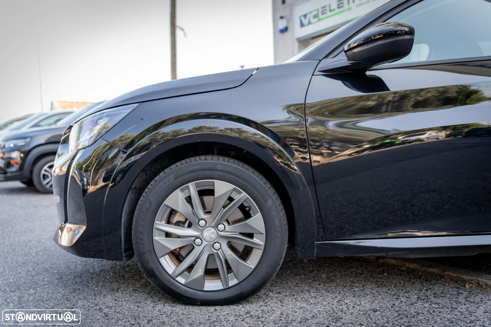 Peugeot e-208 50 kWh Allure Pack - 11