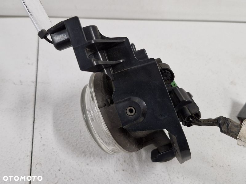MAZDA CX7 HALOGEN LAMPA PRZECIWMGIELNA PRAWY PRZÓD MOCOWANIE GP9A51684 - 7