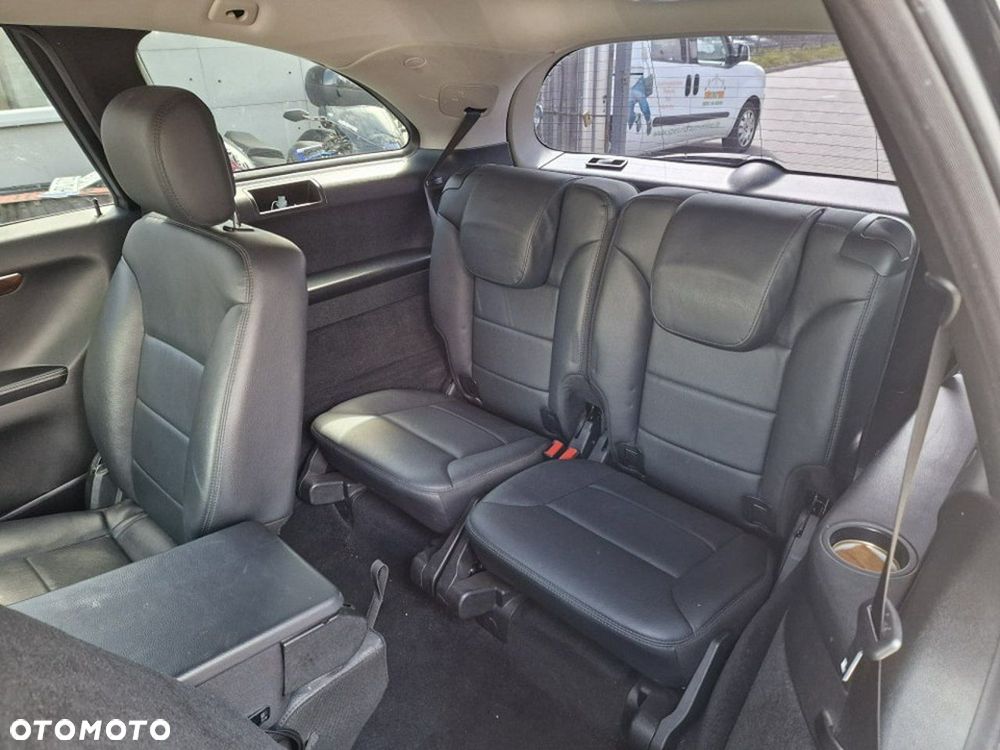 Mercedes-Benz Klasa R 350 CDI L DPF 4Matic 7G-TRONIC - 31