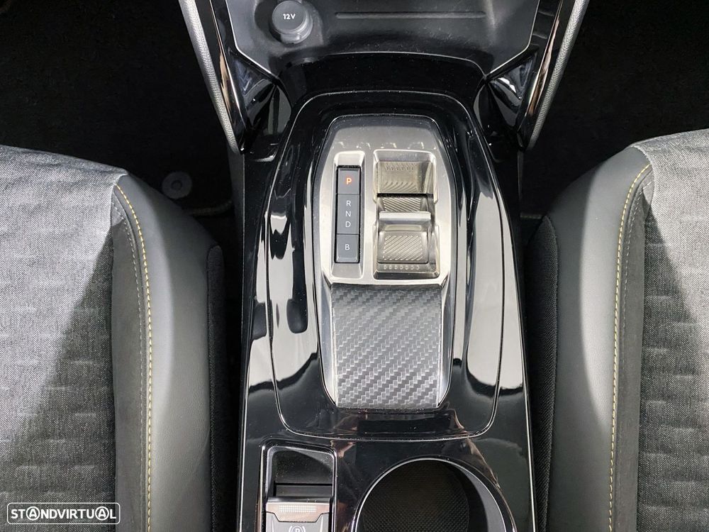 Peugeot e-2008 50 kWh Allure - 14