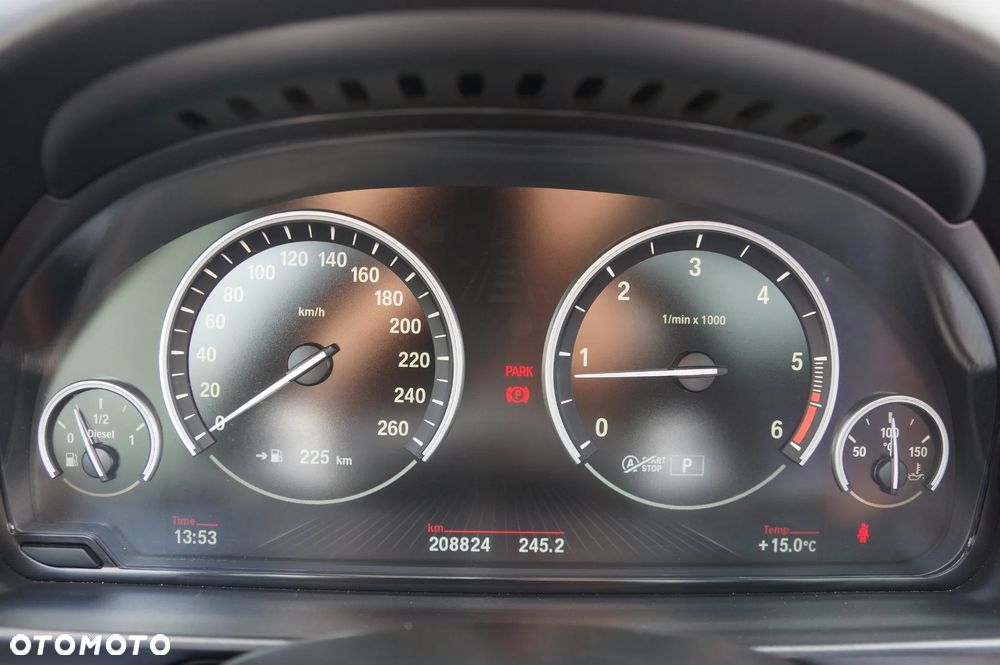 BMW Seria 5 520d - 23