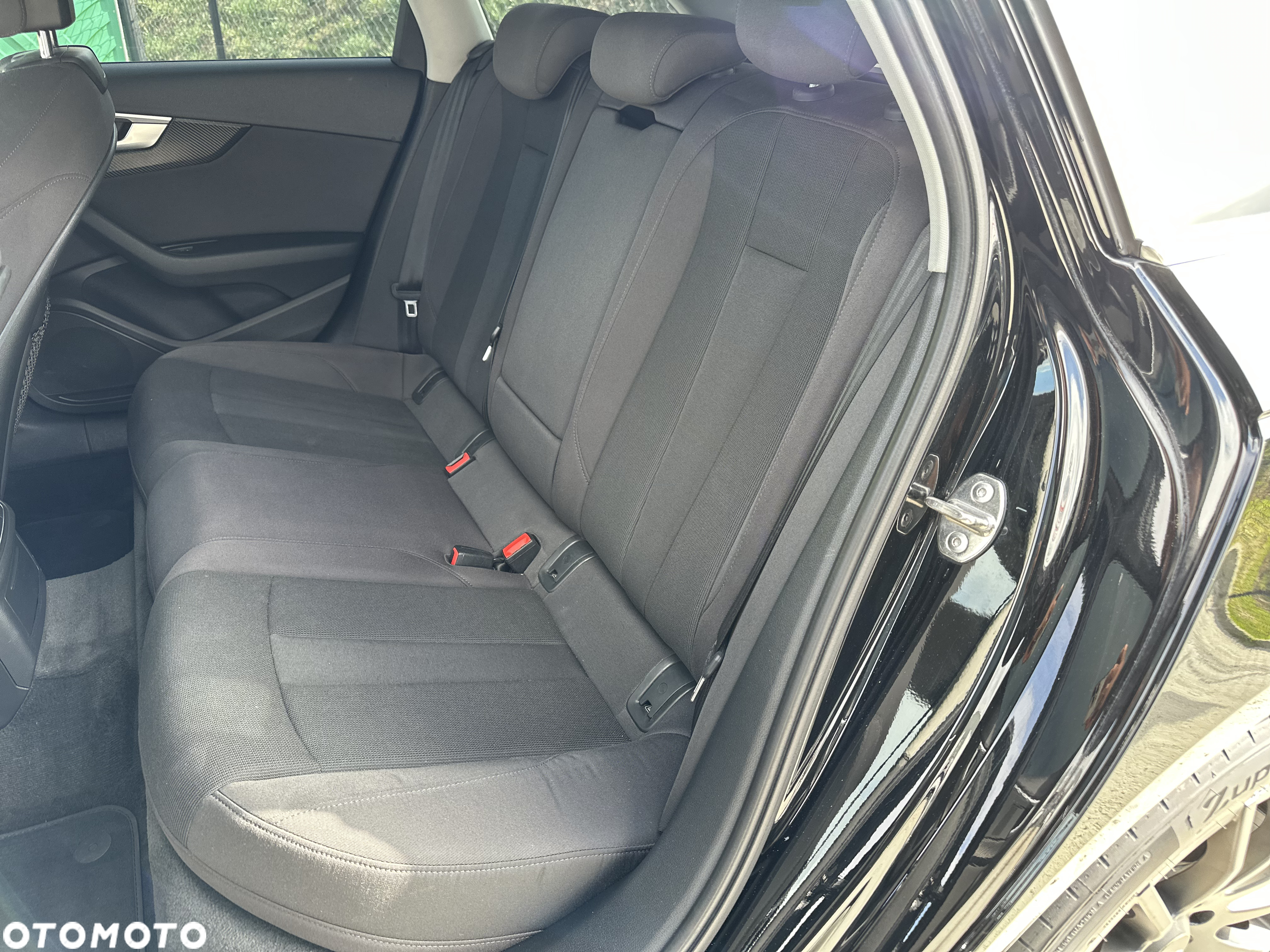 Audi A4 2.0 TDI Quattro Design S tronic - 27