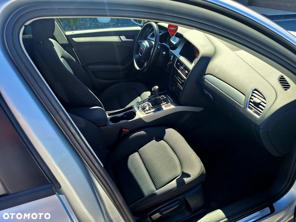 Audi A4 Limousine 2.0 TDI DPF Ambiente - 20