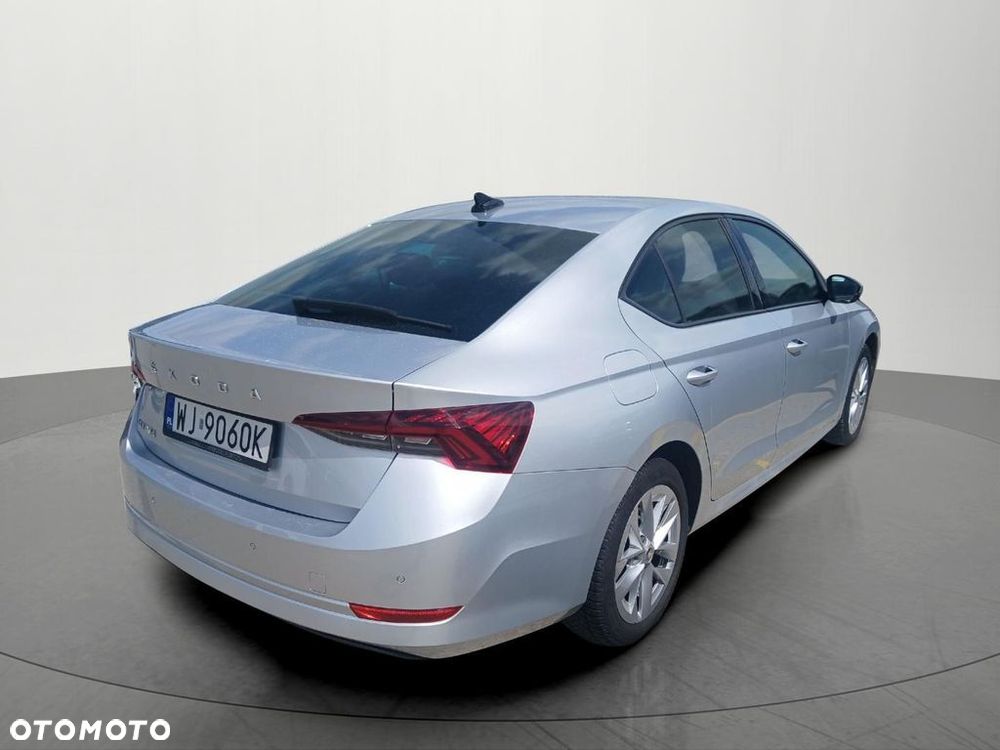 Skoda Octavia 2.0 TDI Ambition DSG - 5