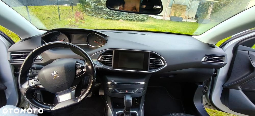 Peugeot 308 BlueHDi 150 EAT6 Stop & Start Allure - 16