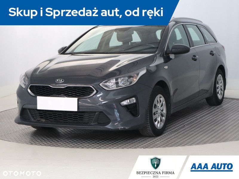 Kia Ceed - 3