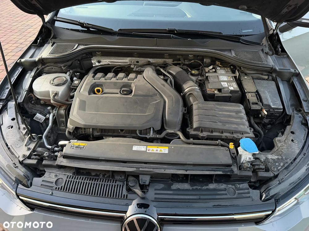 Volkswagen Golf 1.5 TSI EVO Style - 30