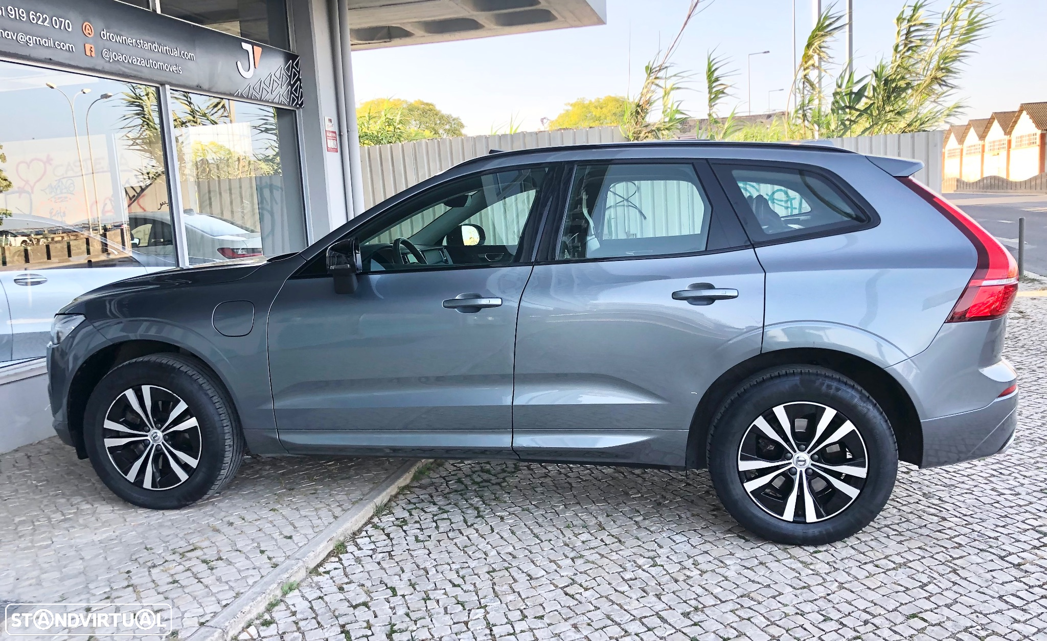Volvo XC 60 2.0 T6 PHEV R-Design Expression AWD - 18
