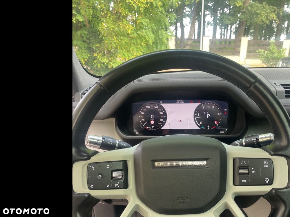 Land Rover Defender 2.0 D240 First Edition - 12
