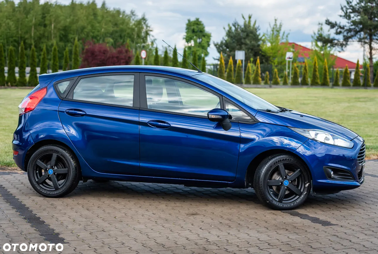 Ford Fiesta 1.0 EcoBoost Start-Stop Champions Edition - 14