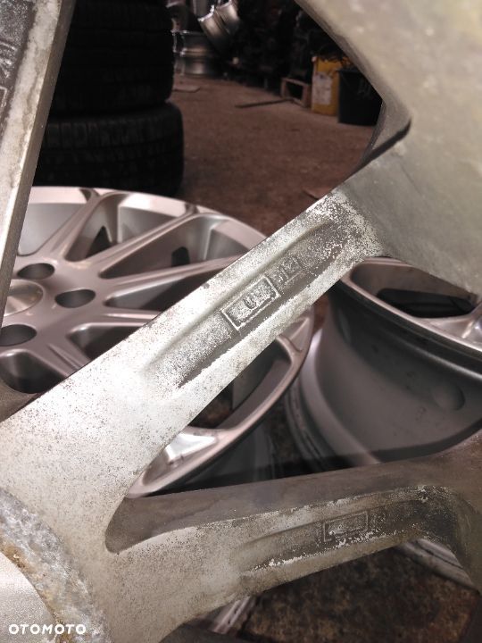 Felgi Audi A6 5x112 8x18 ET50 CMS - 13