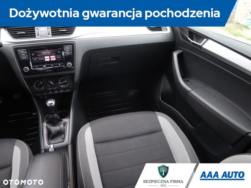 Skoda RAPID - 9