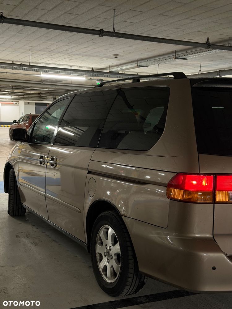 Honda Odyssey 3.5 LX - 17