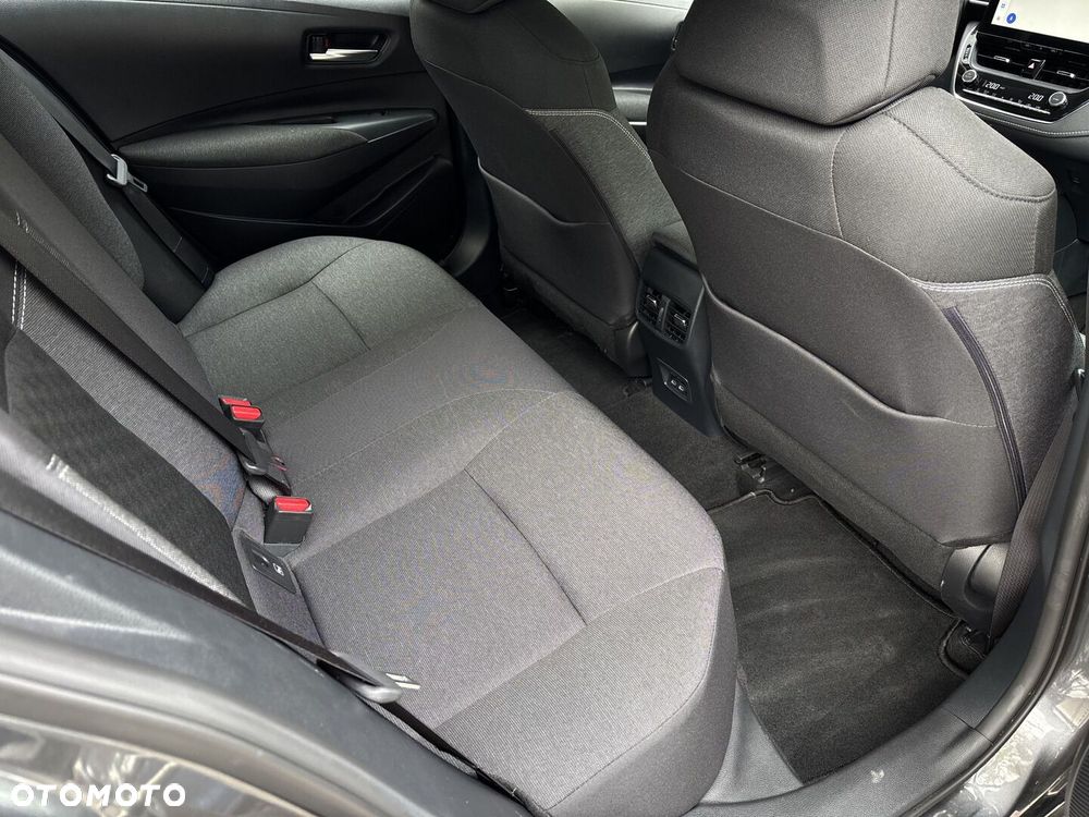 Toyota Corolla - 26