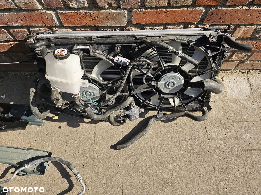 PAS PRZEDNI BELKA CHŁODNICA KOMPLET TOYOTA CHR C-HR HYBRYDA - 4