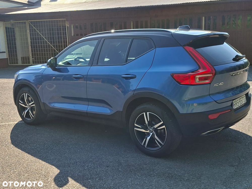 Volvo XC 40 T4 R-Design - 36