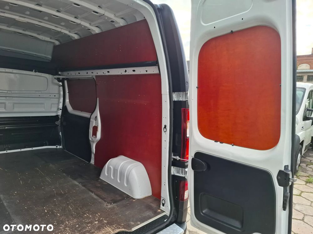 Opel Vivaro 2018 L2H2 MAXI *jedynie 77tys przebiegu* klima 3osobowy - 30