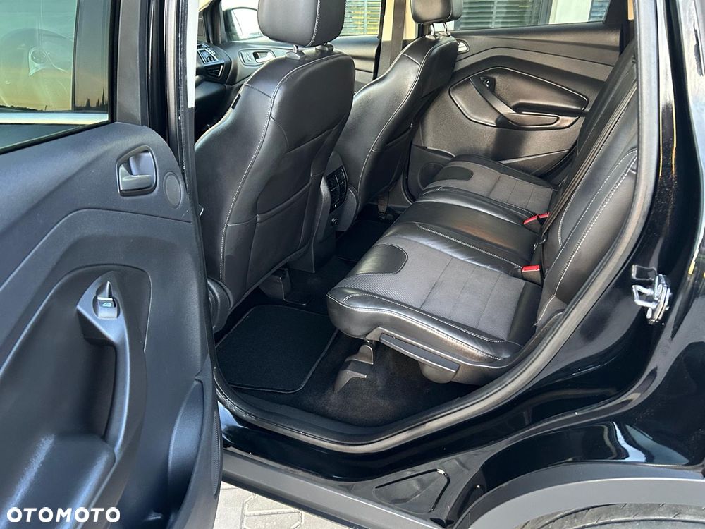 Ford Kuga 2.0 TDCi 4x4 Titanium - 11