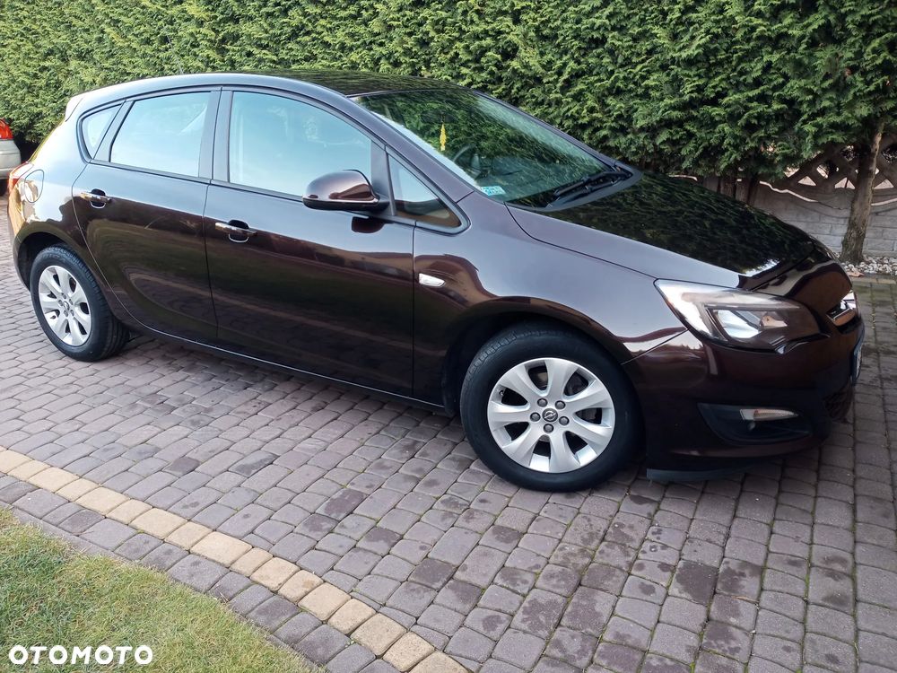 Opel Astra 2014