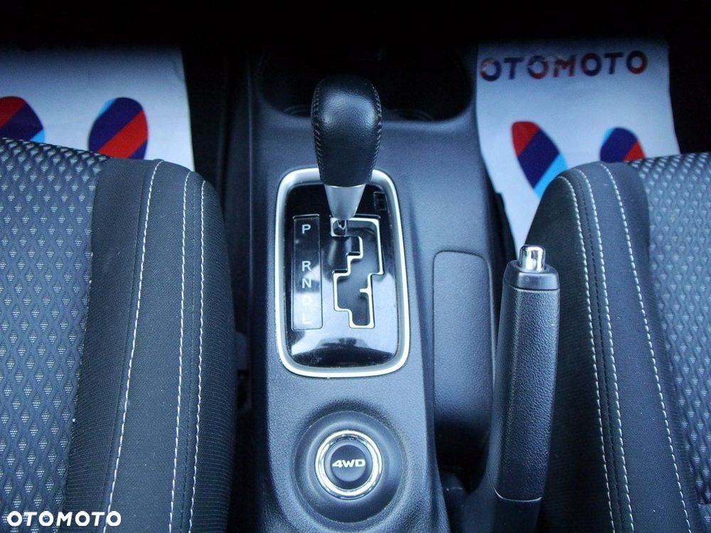 Mitsubishi Outlander - 23