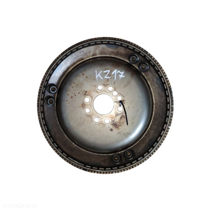 KZ17 KOŁO ZAMACHOWE MERCEDES A6420300312 - 1