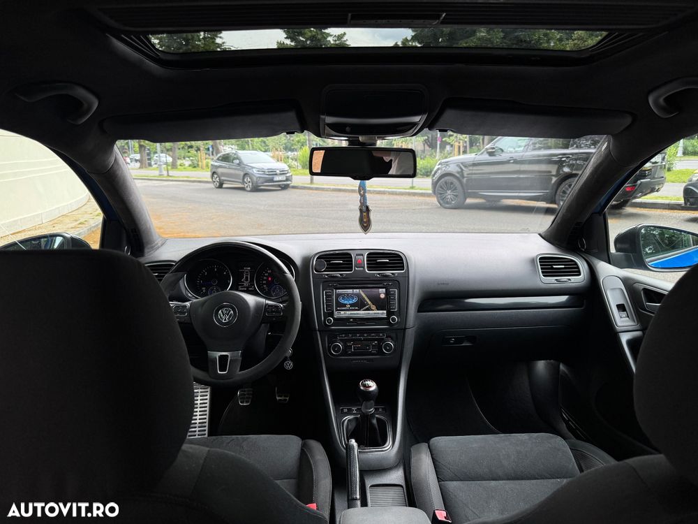 Volkswagen Golf 2.0 TDI Highline - 10