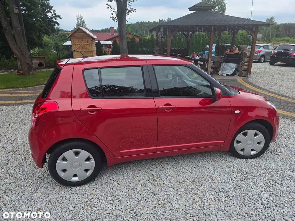 Suzuki Swift 1.3 Club dance - 11