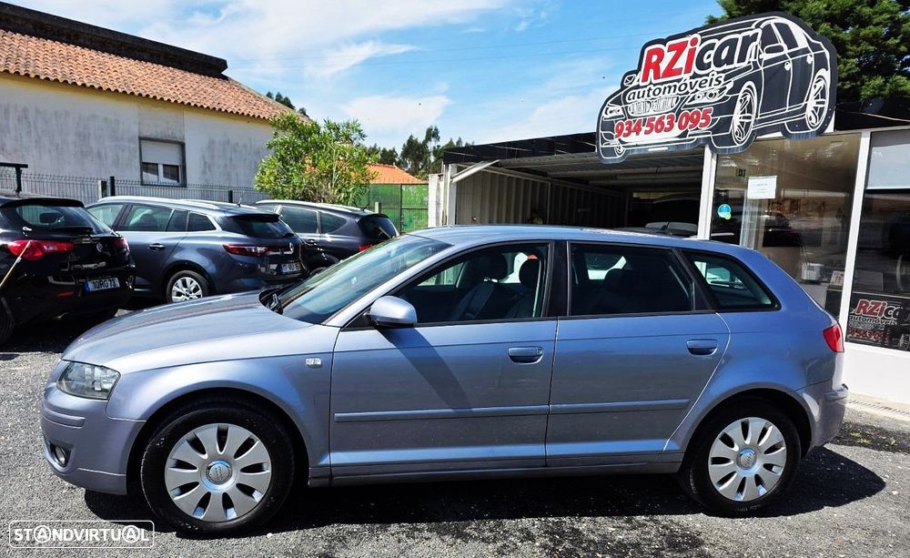Audi A3 Sportback - 3