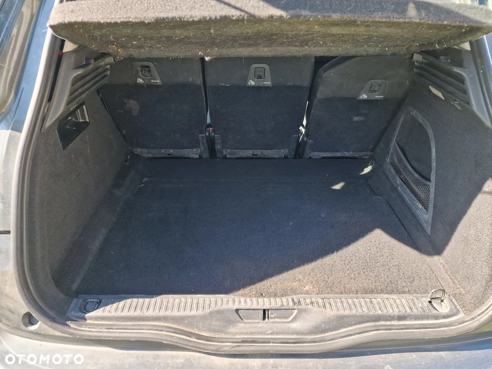 Citroën C4 Picasso - 25
