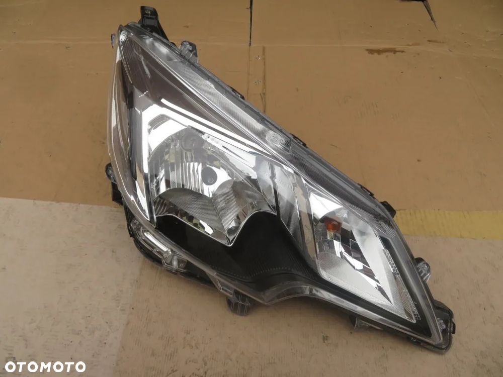 REFLEKTOR PRAWY MITSUBISHI SPACE STAR II LIFT 19R- KRAKÓW - 5