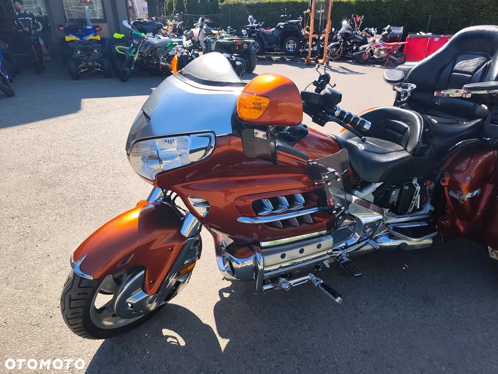 Honda GL - 9