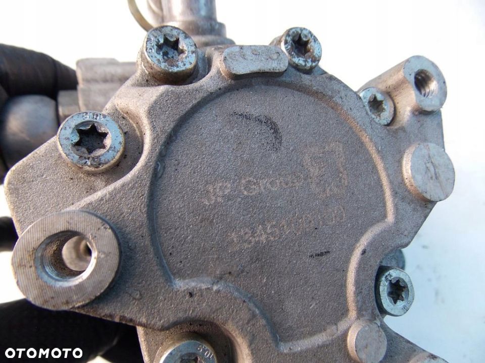 pompa wspomagania mercedes 3.5 v6 350 clk w209 - 2