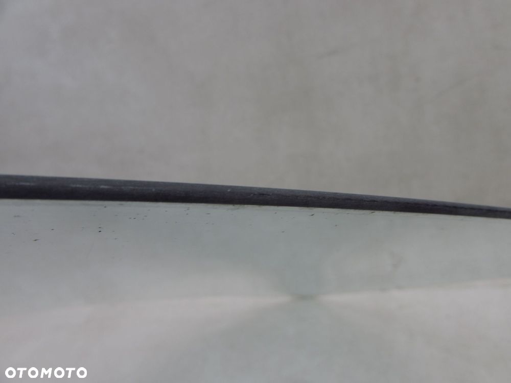 SUZUKI VITARA I 5D 88-04 SZYBA BOCZNA DRZWI PRAWY TYL - 5