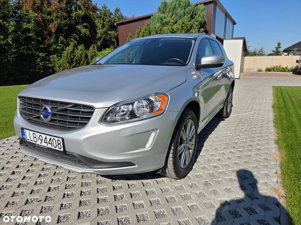 Volvo Xc 60 2016 photo 2
