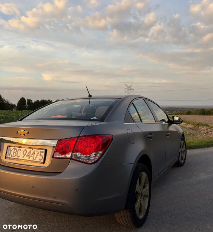 Chevrolet Cruze - 6
