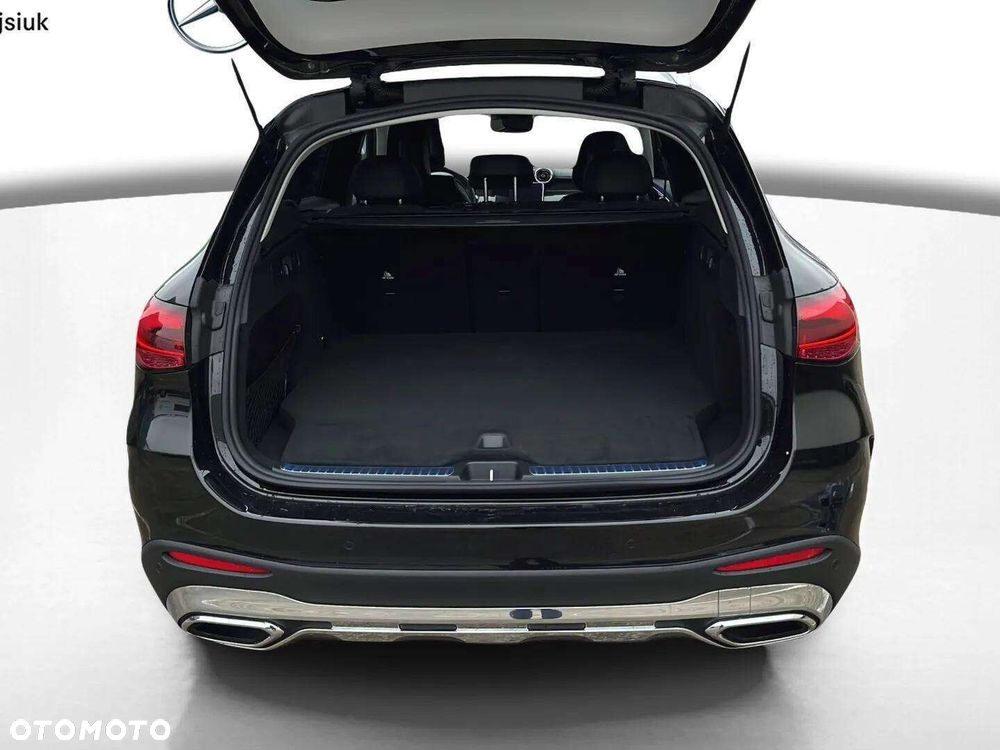 Mercedes-Benz GLC - 9