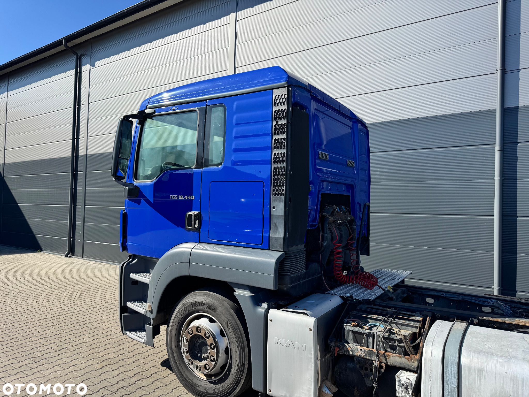 Kompletna kabina sypialna, niska Man Tgs 18.440 + stopnice + zderzak - 4