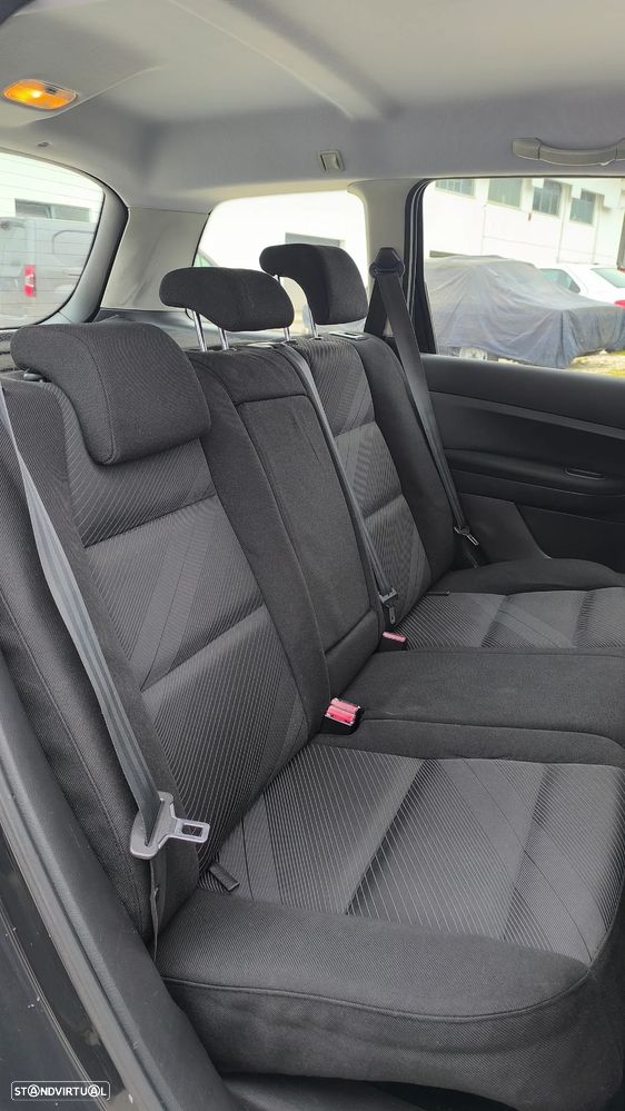 Peugeot 307 Break 1.6 HDi XS Premium - 35