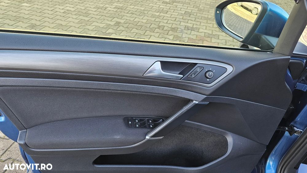 Volkswagen Golf Variant 1.4 TSI DSG Sportline - 18