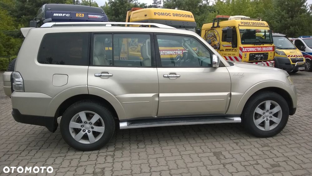 Mitsubishi Pajero 3.8 V6 Automatik Instyle - 7