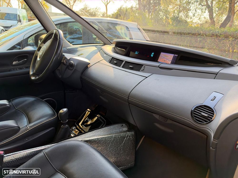 Renault Espace 2.0 dCi Initiale - 15