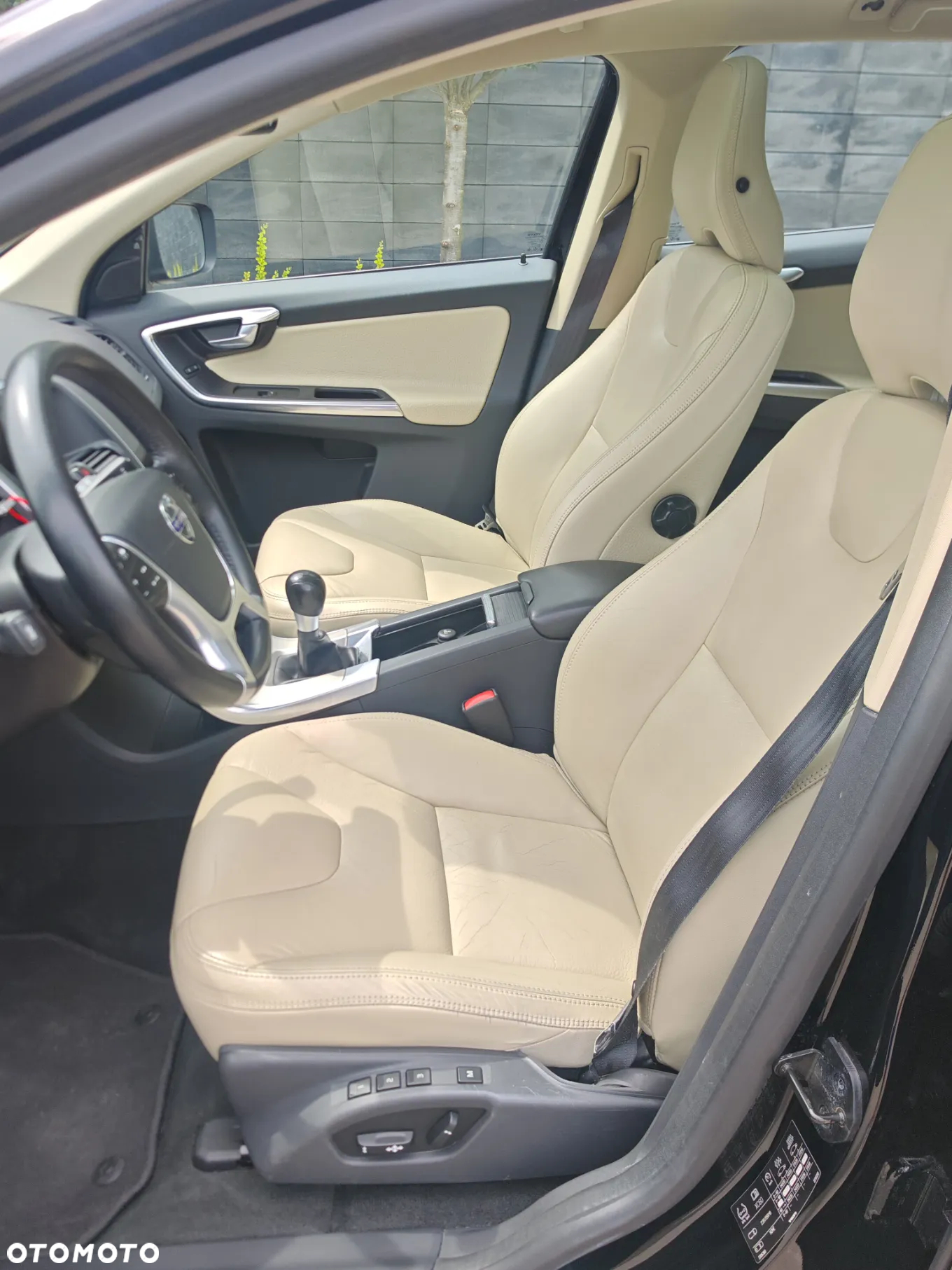 Volvo XC 60 D3 AWD Summum - 10