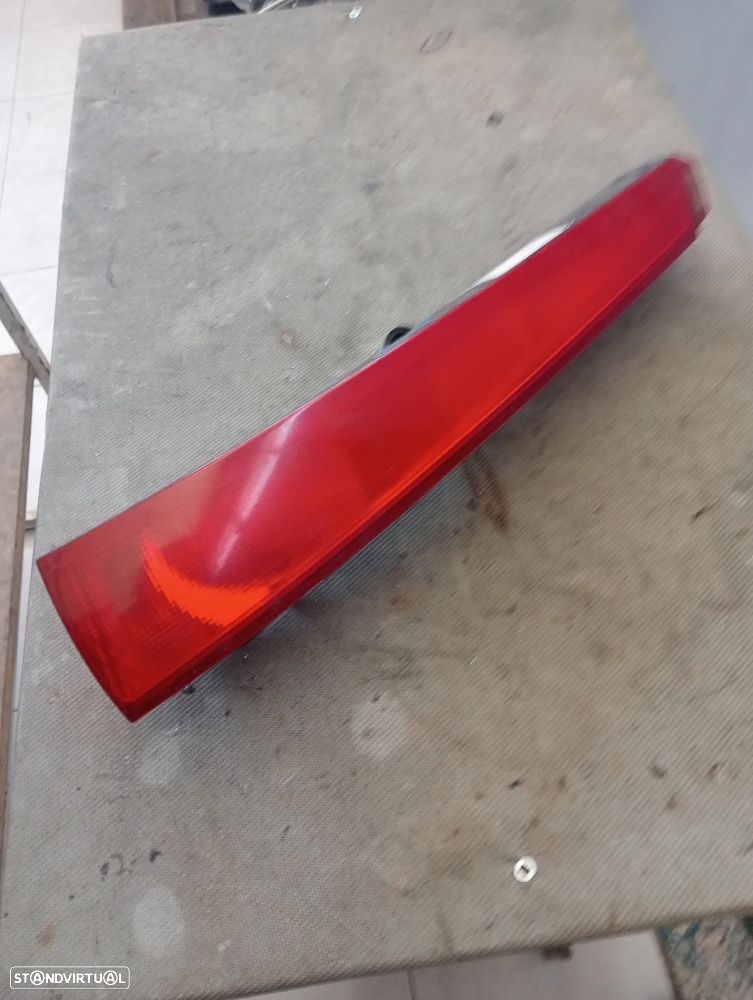 Farolim stop direito Citroen C5 Break 01 - 04 - 1