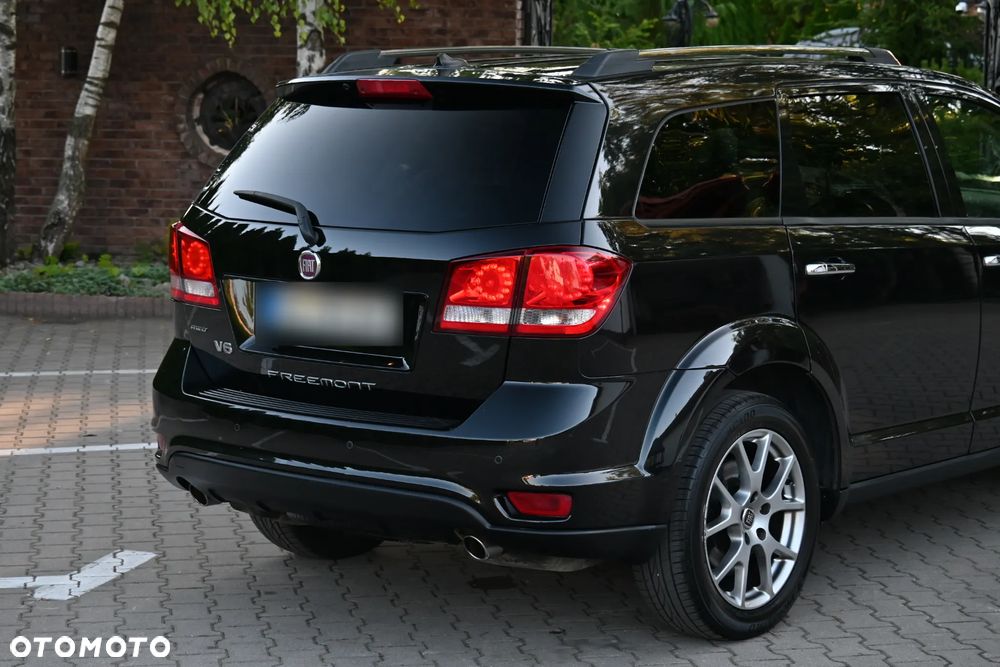 Fiat Freemont 3.6 V6 Black Code - 14
