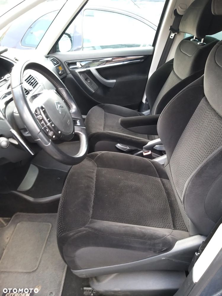 Citroën C4 Picasso - 8