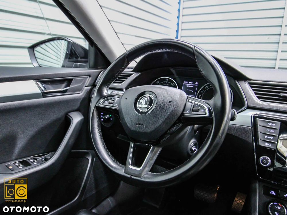 Skoda Superb 2.0 TDI Style DSG - 28