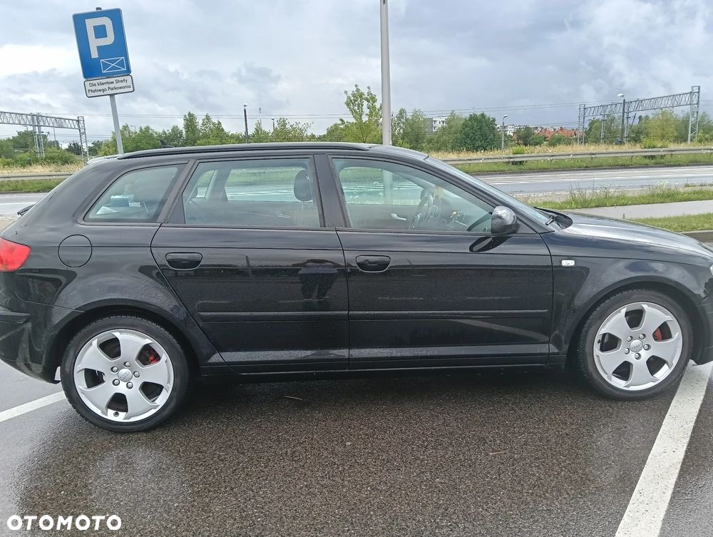 Audi A3 Sportback 2.0 TDI DPF Ambiente - 6